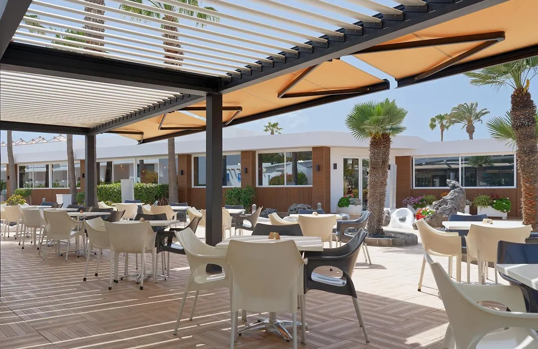 H10 Suites Lanzarote Gardens-1